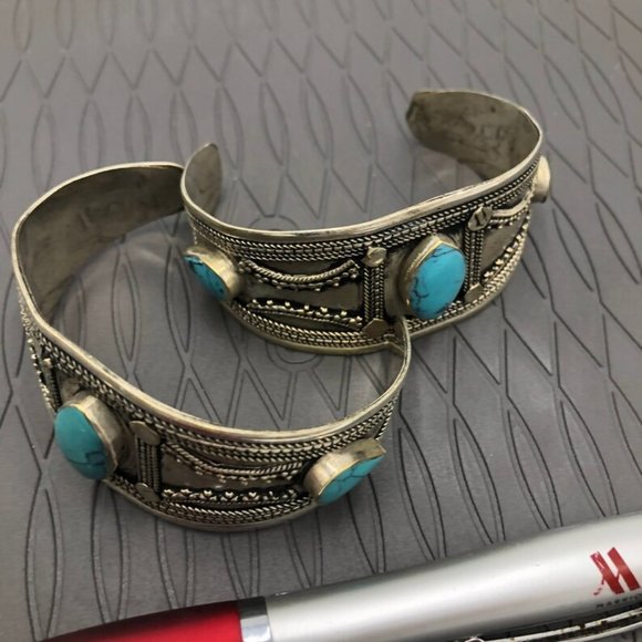 Single Vintage Kuchi Cuff Bracelet: Tribal Turquoise & Lapis Boho Jewelry - Picture 1 of 6